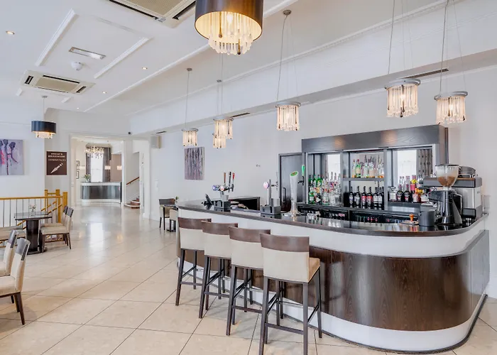 New Continental Hotel; Sure Hotel Collection By Best Western