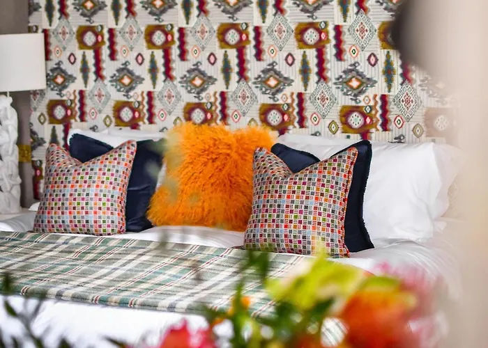 The Meadowpark Bar, Kitchen & Rooms