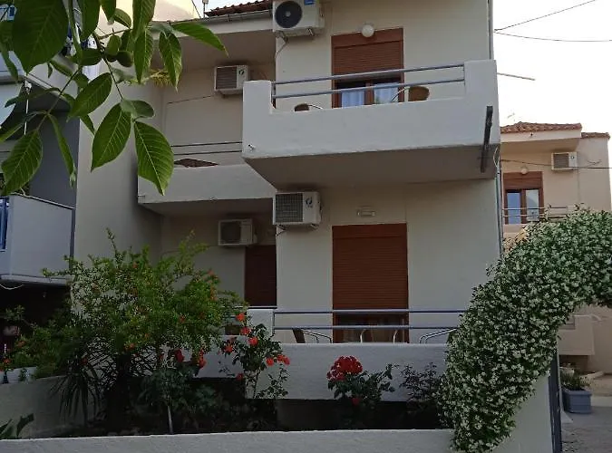 Alexandra Studios