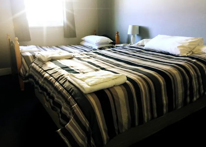 Kearsley Hotel