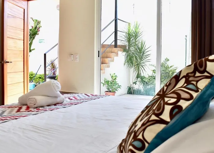 Carri Surf Studio