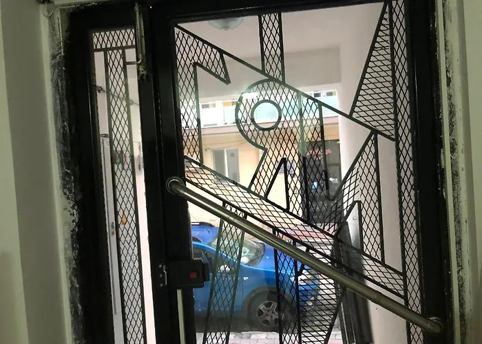 Nr1 Hotel