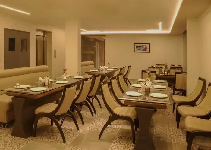 Florida Airport Hotel Kochi