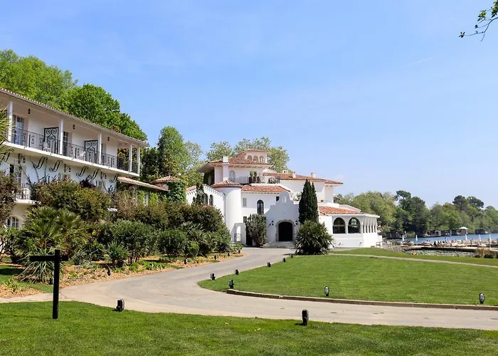 Brindos, Lac & Chateau - Relais & Chateaux - Anglet Biarritz