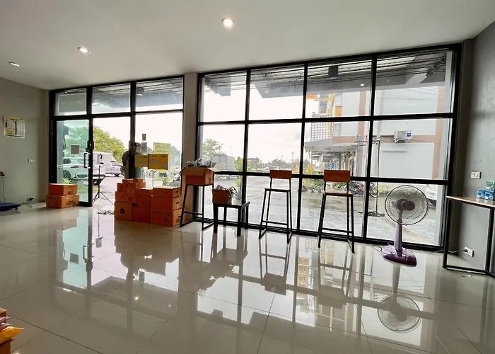 Life Hotel Rongkhun - White Temple Chiangrai