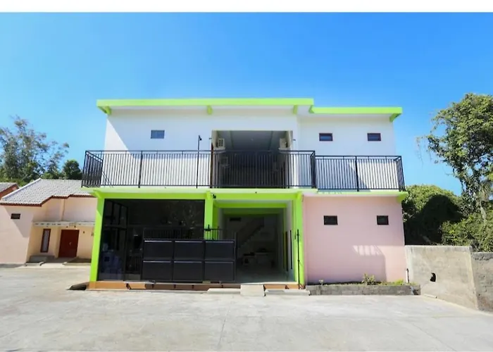 Urbanview Syariah Zidney 3 Salatiga By Reddoorz