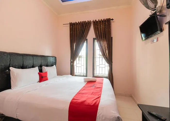 Reddoorz Syariah At D'Ostha Residence