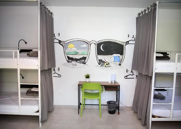Nomada Beach Hostel- Isla Verde