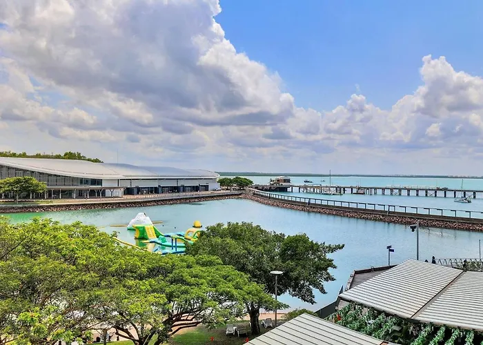 The Salty Lagoon - A Vibrant Retreat By The Water