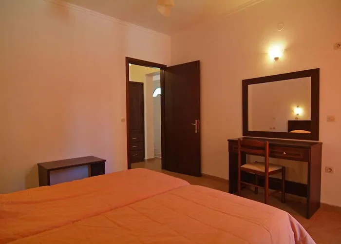 Joy Hotel