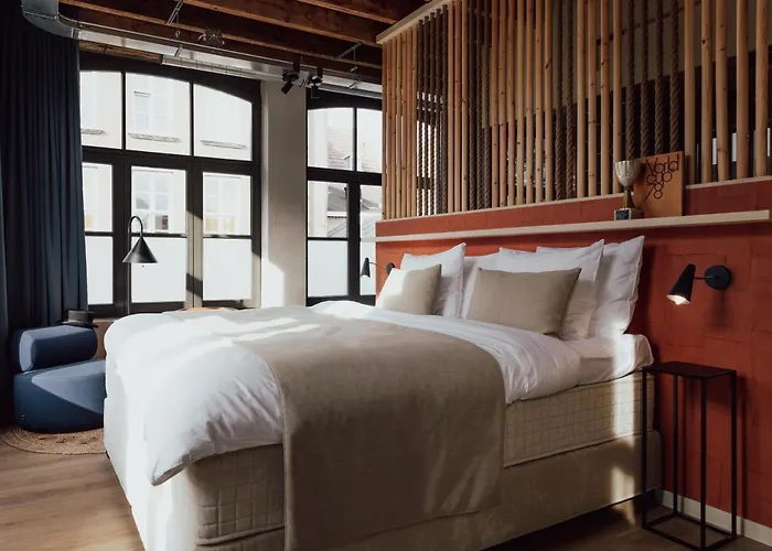 Cousins Boutique Hotel