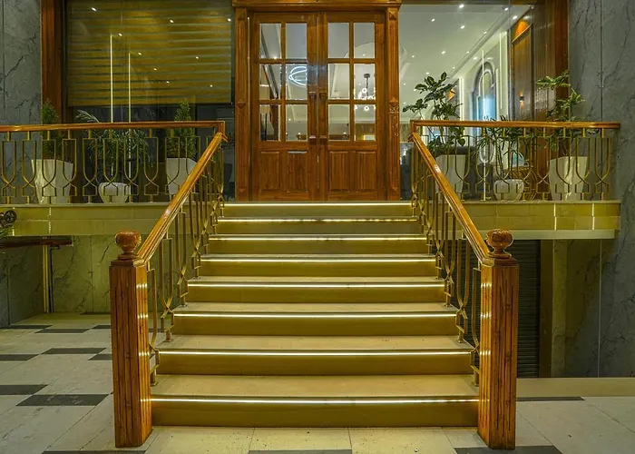 Hotel Grand Cabbana By Levelup Hotels