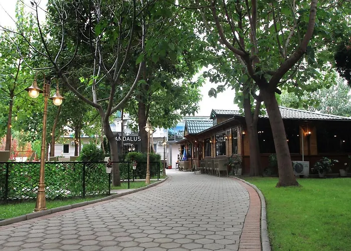 Hotel Andalus