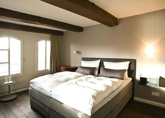 Hotel Anno 1216