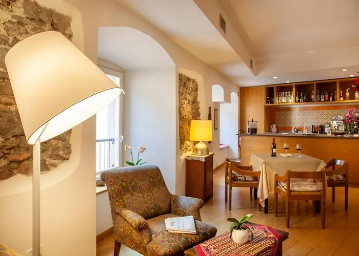Hotel Romanda