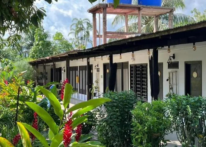 Hotel Madreselva
