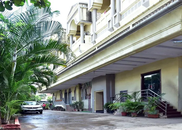 Hotel Saideep Villas, Shirdi