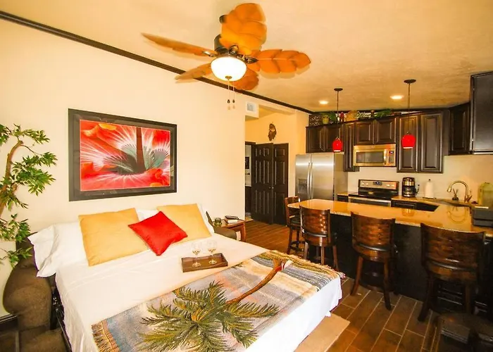 Tahitian Cottage - Heated Pool Walk To The Beach