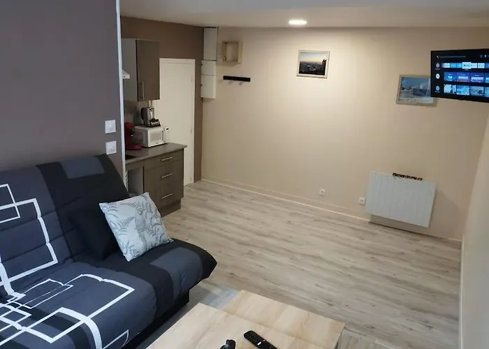 House Of Twenty- Studio Paisible A Dieppe Plage Et Gare A Pied - Situe Rue Pietonne - Wifi - Draps Et Serviettes Inclus -
