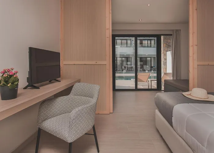 Cavo Di Suites