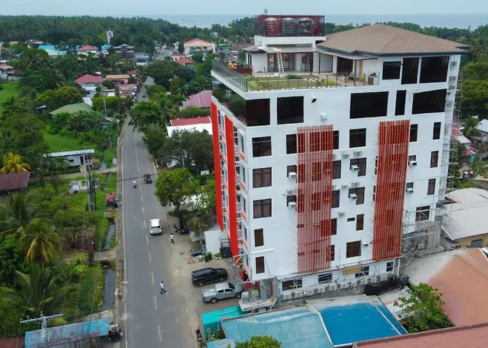 Aya Hotel & Residences Clarin