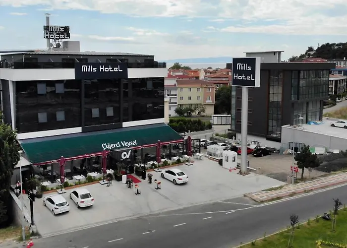Mills Hotel