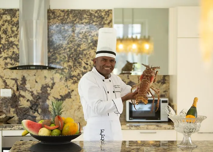 Peninsula Esmeralda Luxury Hotel & Villas
