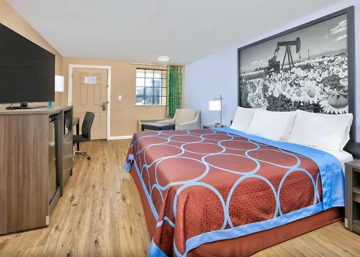 Super 8 By Wyndham Victoria - South - Hwy 59