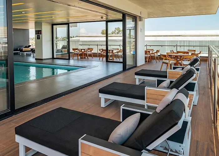 Ramada Encore By Wyndham Guadalajara Aeropuerto