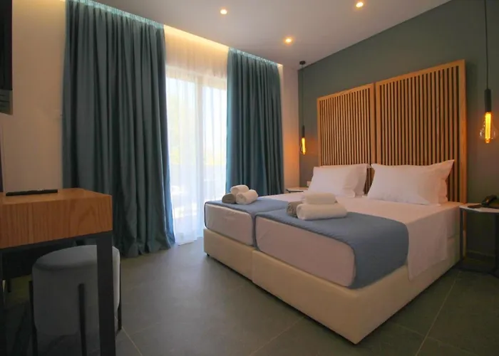 Blue Eye Hotel