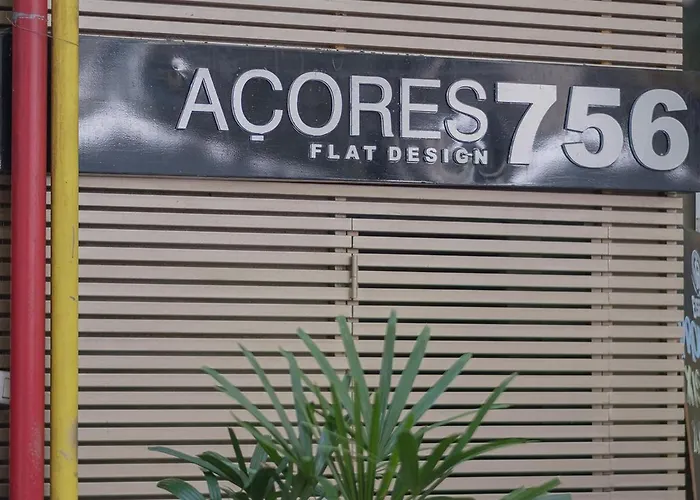 Açores Flat Design- Próximo ao Gasômetro e Cais Embarcadero