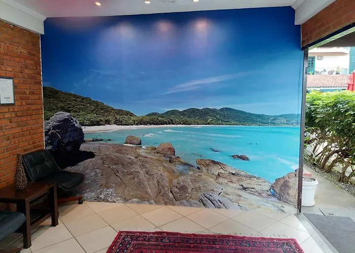 Acrópolis Marina Hotel