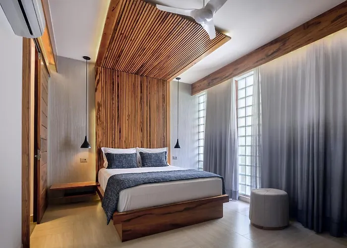 Villa Nautica Boutique Hotel