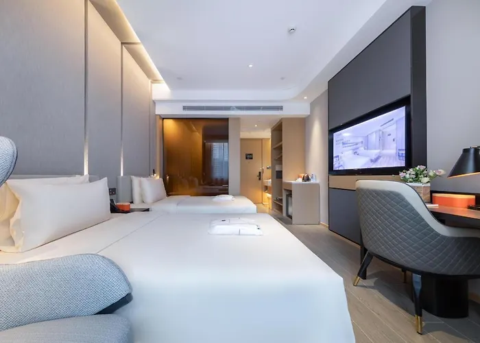 Atour Hotel Taiyuan Changfeng Business Center Wanxiang City