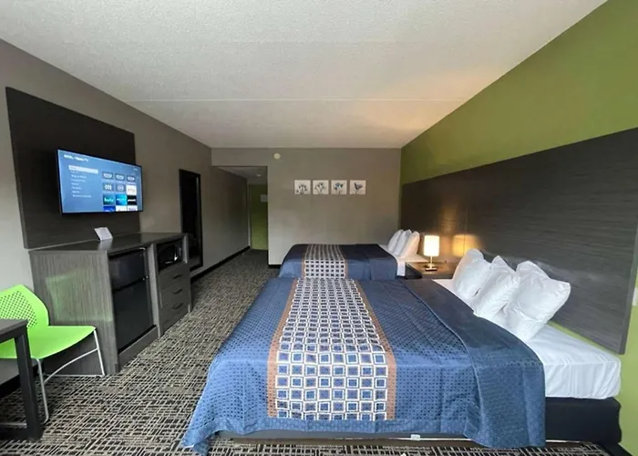 Wingate By Wyndham Lake George