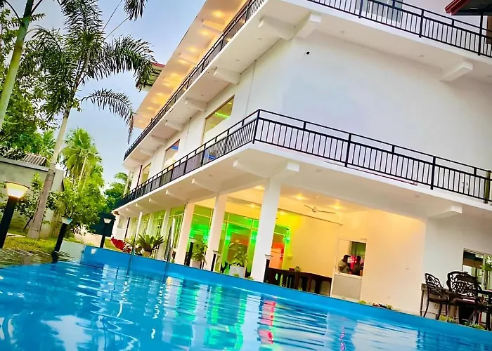 Hotel Summer Haven