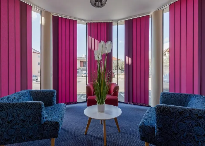 Hotel Sky