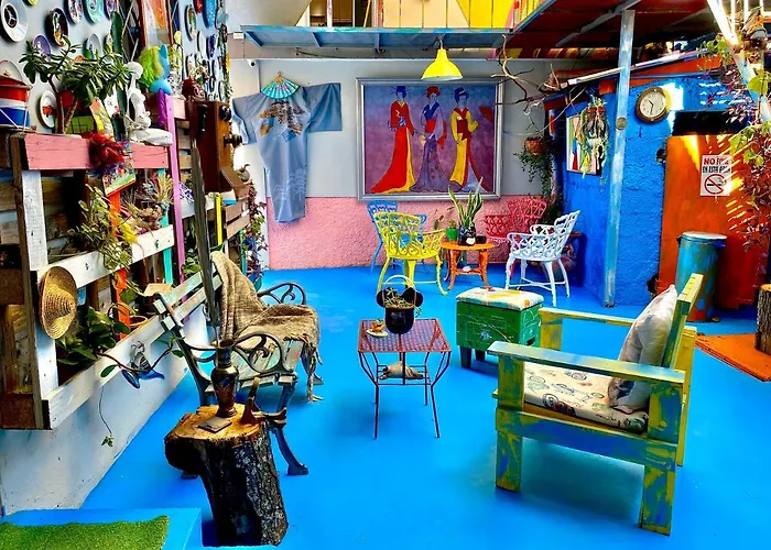 El Patio Azul