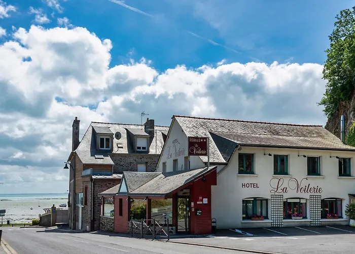 Hotel La Voilerie Cancale Bord De Mer