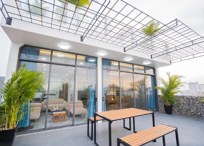 Santini Hotel