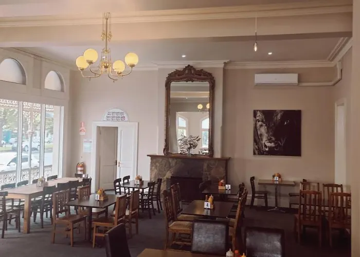 Leura Hotel