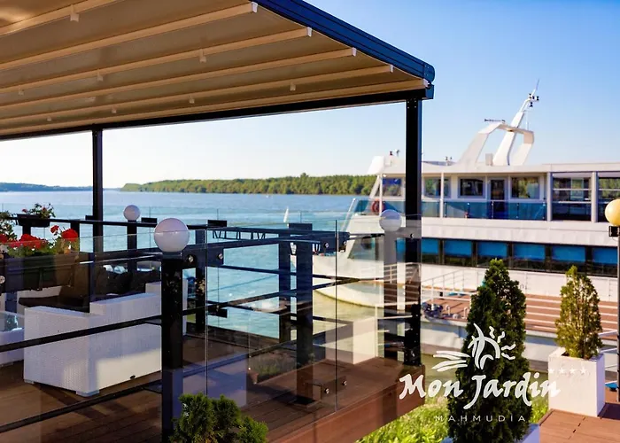Hotel Mon Jardin