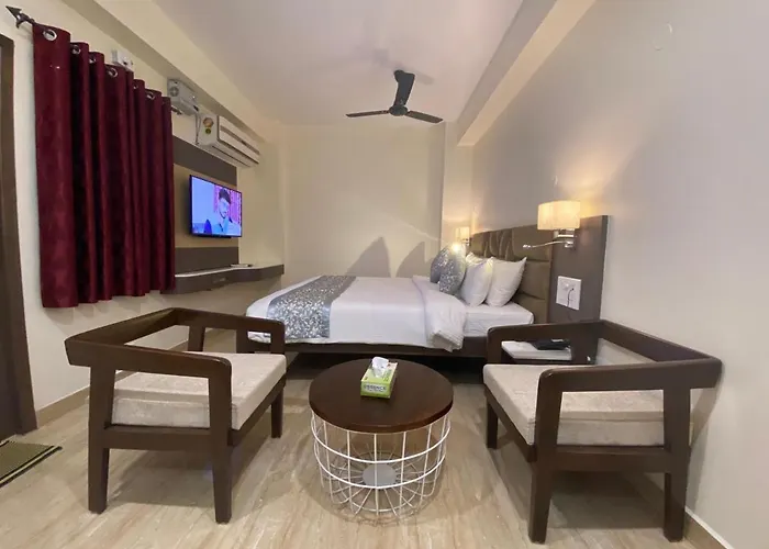 Le Shiv Executive Suite