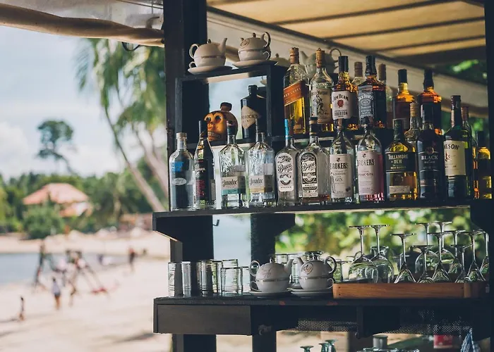 Chill Inn Lamai Hostel & Beach Cafe