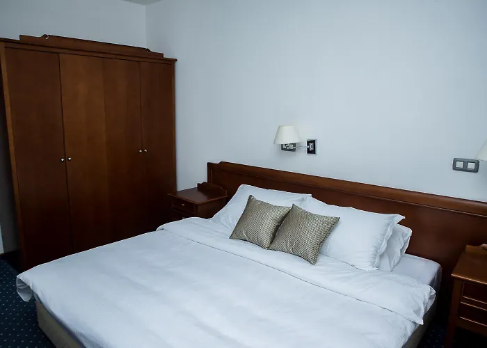 Hotel Hum