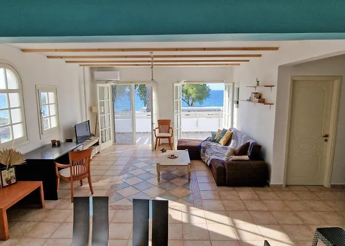 Beachlife: The Apartment