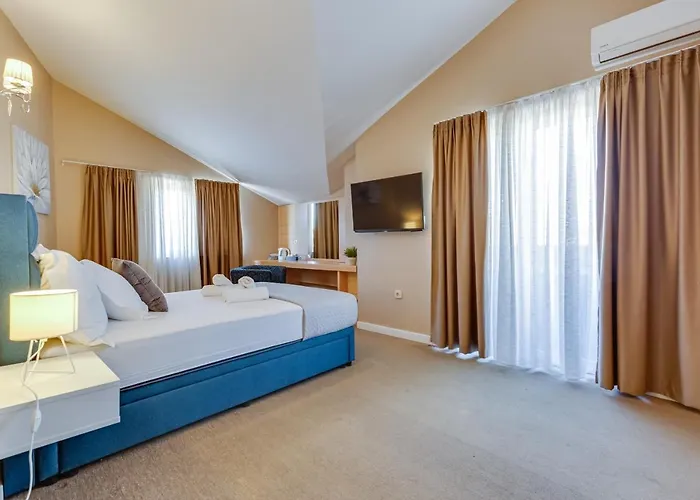 Hotel Sky