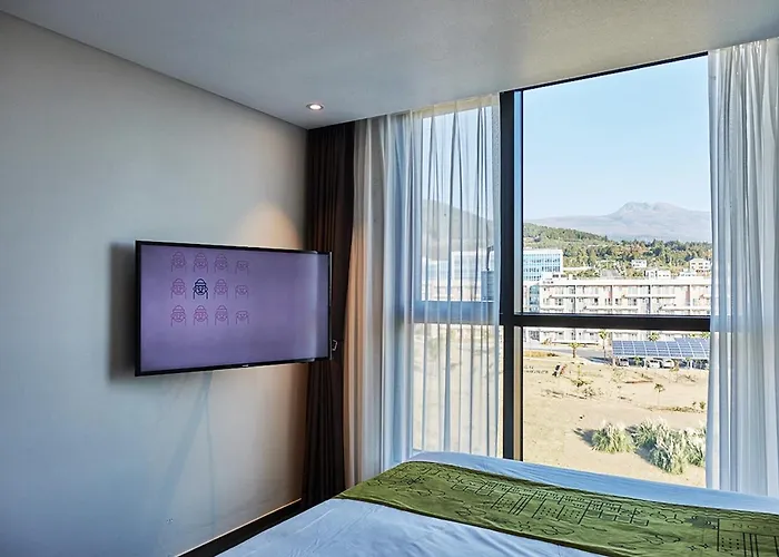 Jeju Pureun Hotel