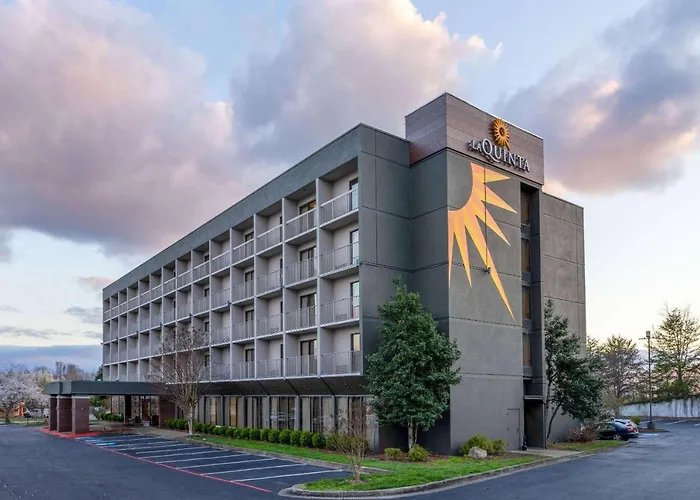 La Quinta Inn & Suites By Wyndham Kingsport Tricities Airport