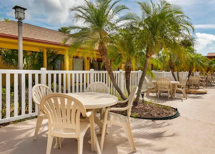 Best Western International Speedway Hotel